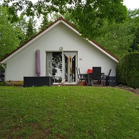 Maisonnette Avec Piscine Ferienhaus Daumazan-sur-Arize
